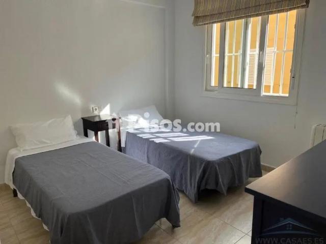 Piso en alquiler en Aguadulce Sur