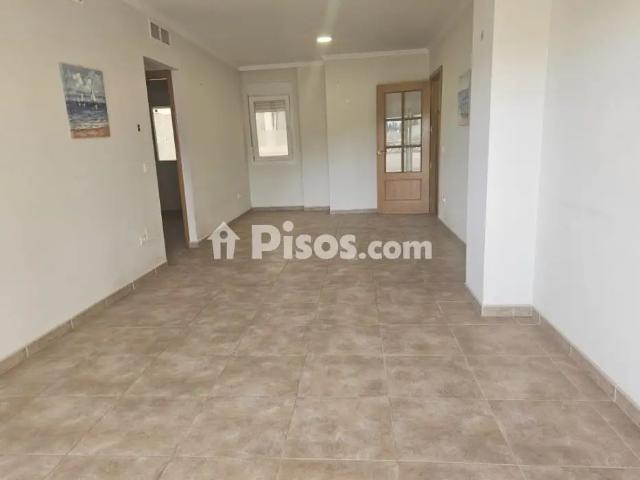 Piso en alquiler en Alcaucín