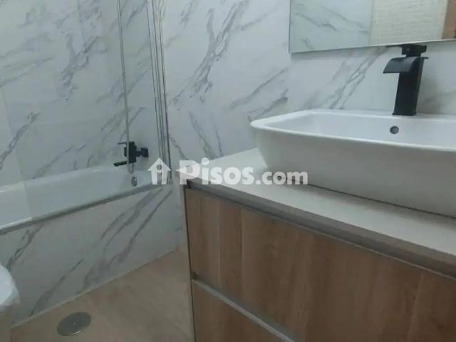 Piso en alquiler en Albacete Capital