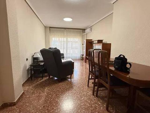 Piso en Alquiler en Albacete