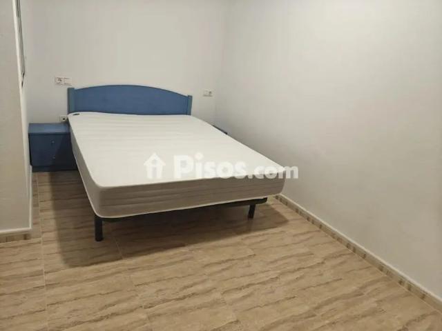 Piso en alquiler en Algorfa