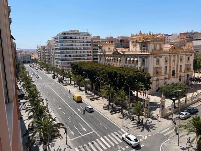 Piso en alquiler en Alicante / Alacant, Alicante Costa Blanca
