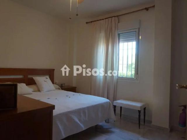 Piso en alquiler en Almayate