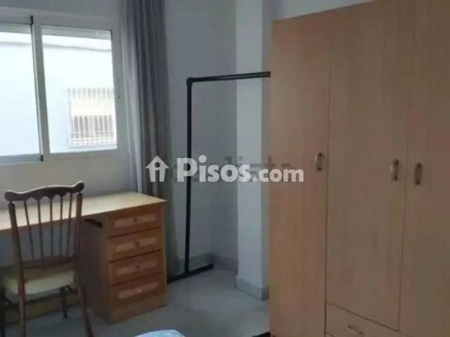 Piso en alquiler en Almería Capital