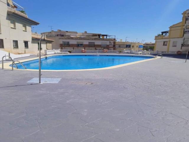 Piso en Alquiler en Almuñécar
