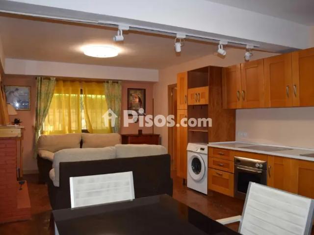 Piso en alquiler en Alquiler Para Estudiantes de 2 Habitaciones Con Baño