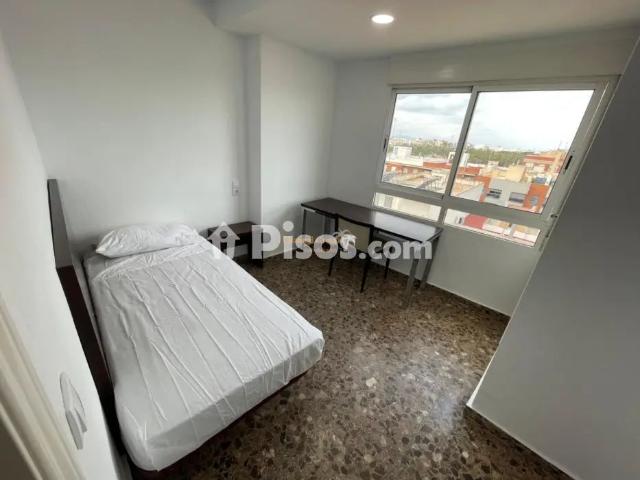 Piso en alquiler en Altabix