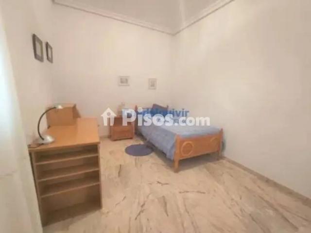 Piso en alquiler en Arenal