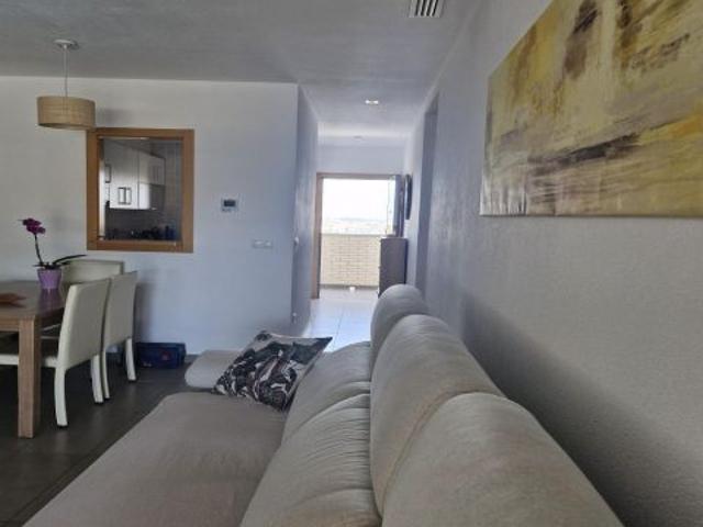 Piso en Alquiler en Arenales del sol, Alicante
