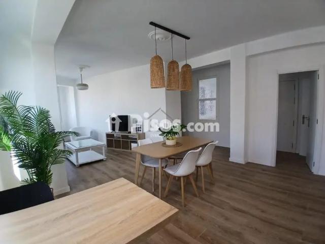 Piso en alquiler en Ares