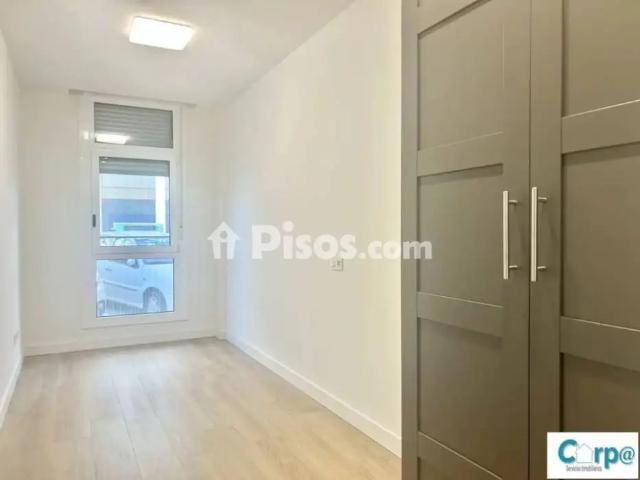Piso en alquiler en Burlada Burlata