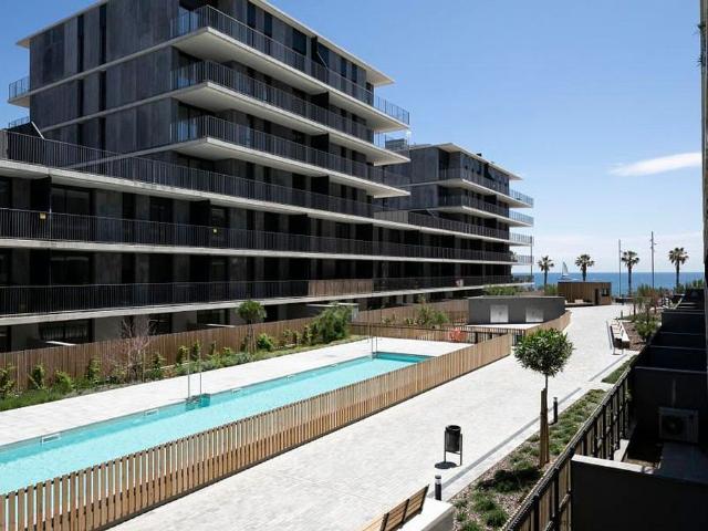 Piso en alquiler en Badalona, de 77 m² 2 habitaciones por 2.420