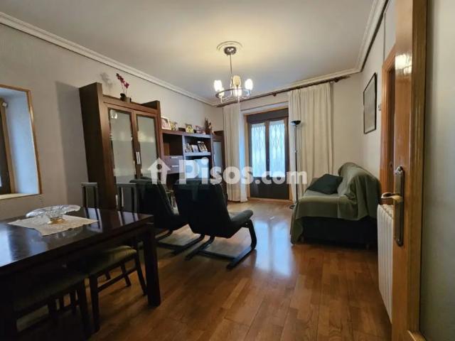 Piso en alquiler en Bajada de la Canaleja, 1