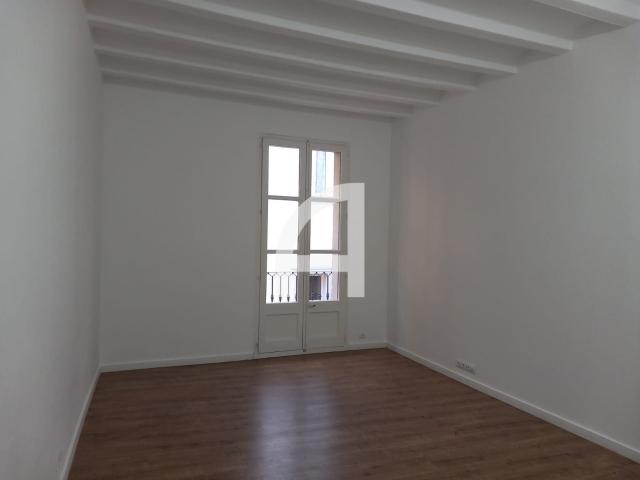 Piso en alquiler en Barcelona Gràcia PISOS REHABILITADO EN FINCA CON ASCENSOR