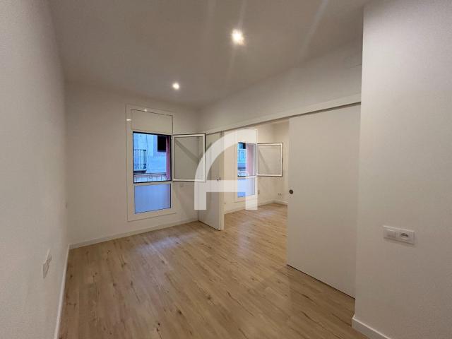 Piso en alquiler en Barcelona Gràcia VIVE EN EL CORAZÓN DE GRÀCIA EN ESTE ACOGEDOR PISO REFORMADO