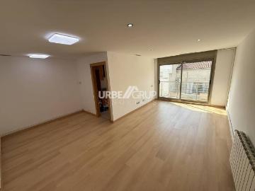Piso en Alquiler en Barri del Centre