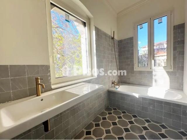 Piso en alquiler en Barri Vell
