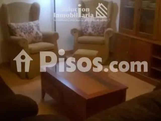 Piso en alquiler en Barrio del Oeste