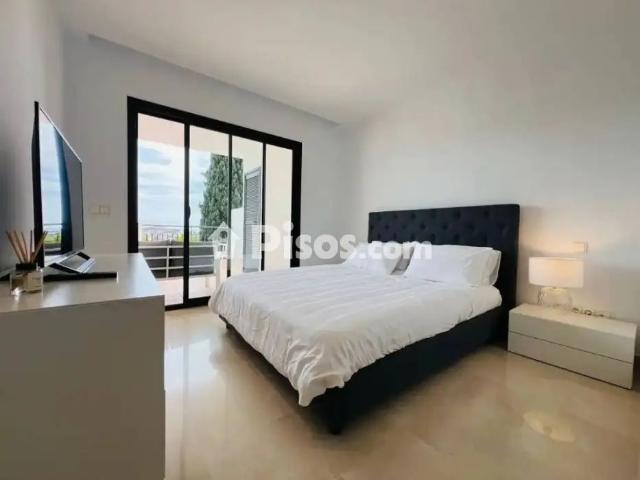 Piso en alquiler en Benahavís