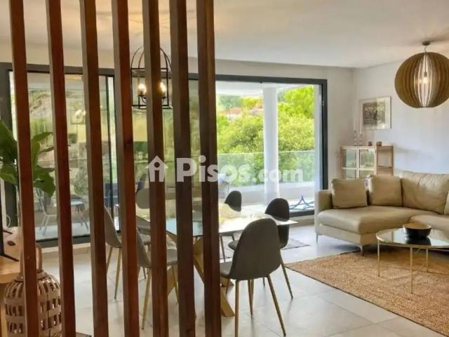 Piso en alquiler en Benahavís