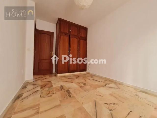 Piso en alquiler en Benalmádena Pueblo