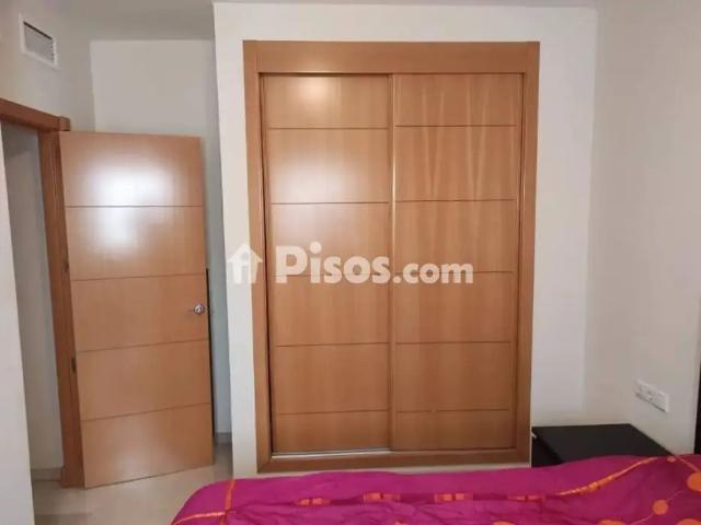 Piso en alquiler en Benalmádena