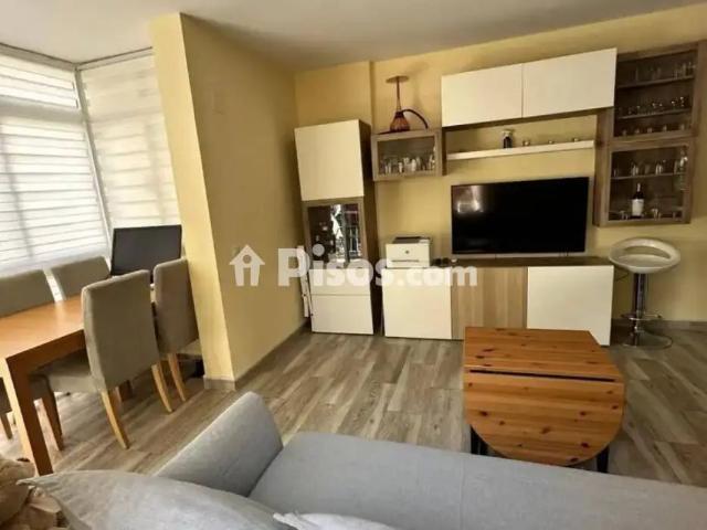 Piso en alquiler en Benalmádena