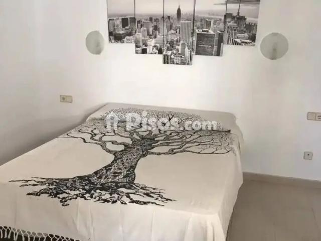 Piso en alquiler en Benalmádena