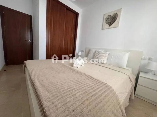 Piso en alquiler en Benalmádena