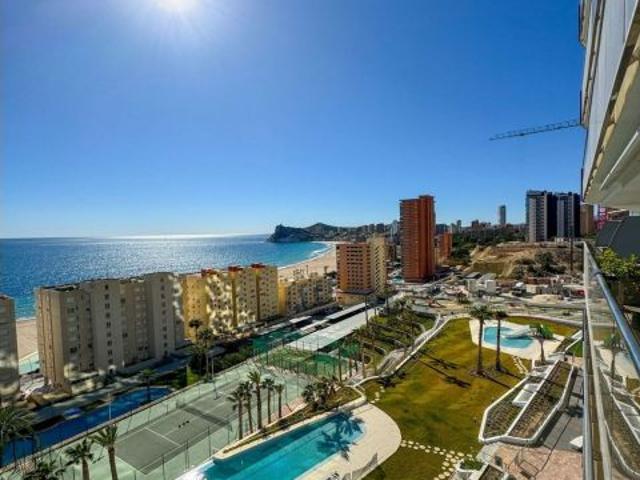 Piso en Alquiler en Benidorm, Alicante