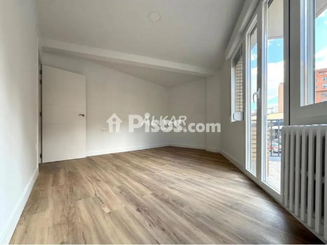 Piso en alquiler en Cuesta de la Estación