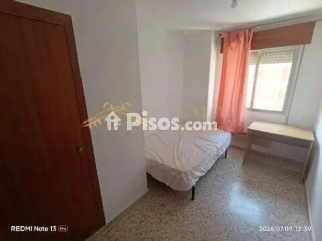 Piso en alquiler en Cáceres Capital