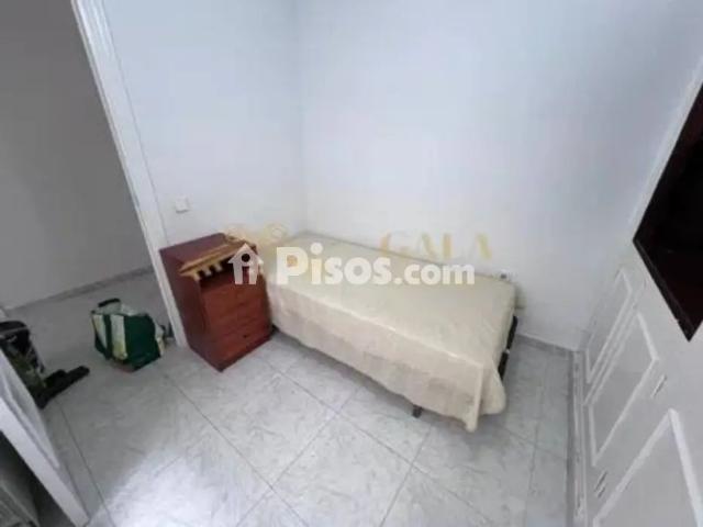 Piso en alquiler en Cáceres Capital