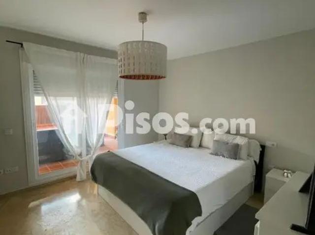 Piso en alquiler en Calaburras El Chaparral