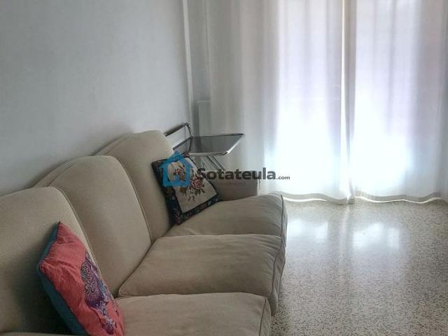 Piso en alquiler en calle Macia Vila, Reus, de 106 m² 3 habitaciones por 670