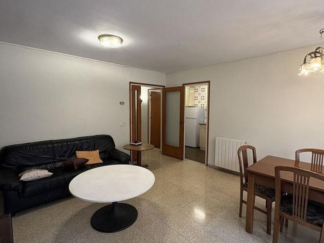 Piso en alquiler en calle Maluquer Salvador, Girona, de 88 m² 4 habitaciones por 784