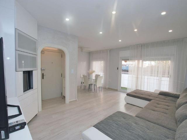Piso en alquiler en calle Manuel Roca, Vilassar de Mar, de 100 m² 2 habitaciones por 1.300