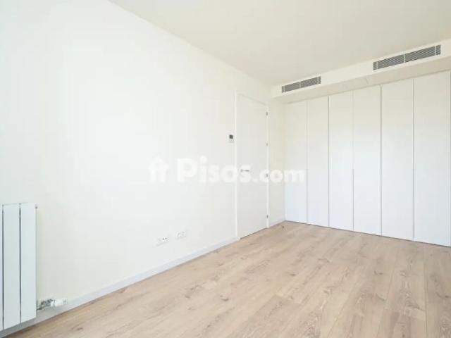 Piso en alquiler en Calle Margalida Jofre, Número 1