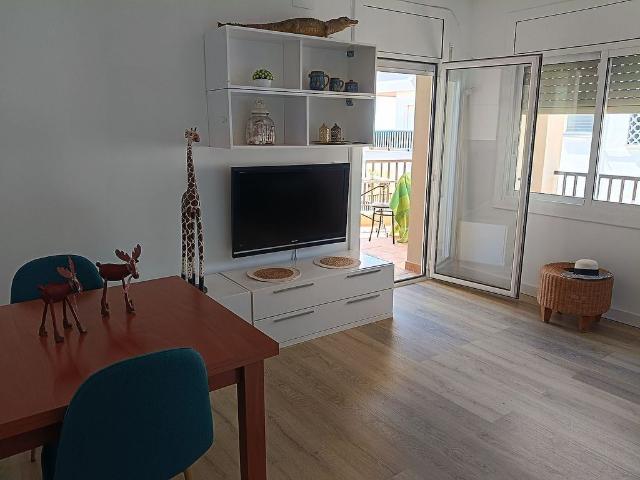 Piso en alquiler en calle Maritim Sant Joan de Deu, Calafell, de 54 m² 2 habitaciones por 3.800