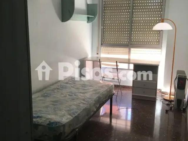 Piso en alquiler en Calle Mariano Vergara