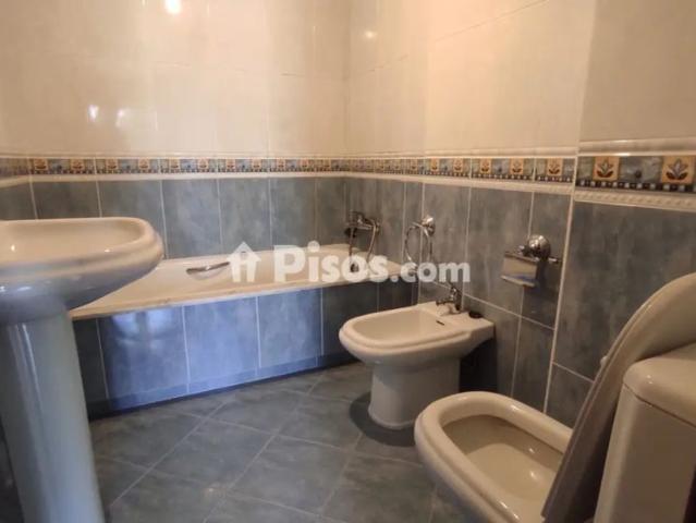 Piso en alquiler en Calle Maruja Gutiérrez