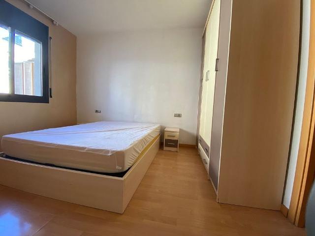 Piso en alquiler en calle Miquel Servet de, Terrassa, de 48 m² 1 habitación por 748