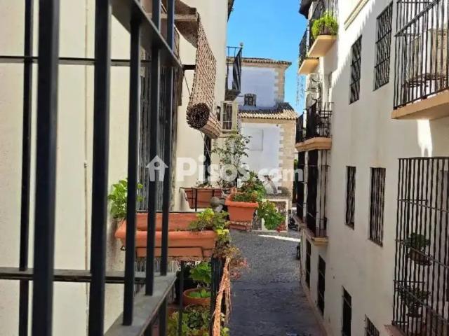 Piso en alquiler en Calle Monjas Victoria