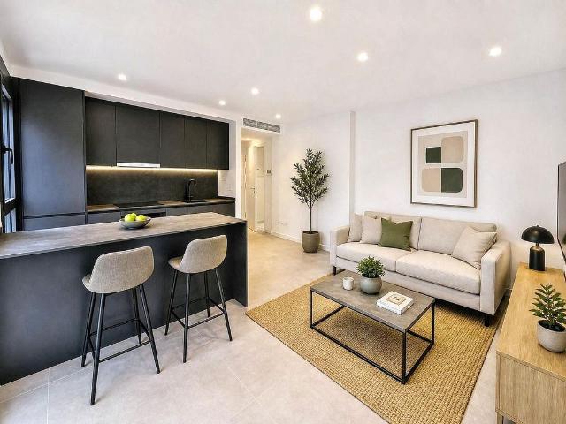 Piso en alquiler en calle Numància, Barcelona, de 80 m² 2 habitaciones por 3.000