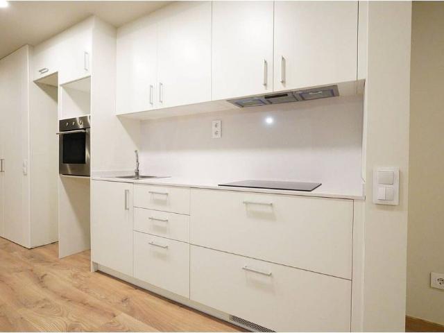 Piso en alquiler en calle Nou, Vic, de 70 m² 1 habitación por 721