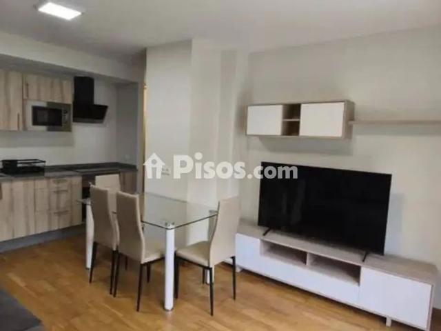 Piso en alquiler en Calle O Foro, 8