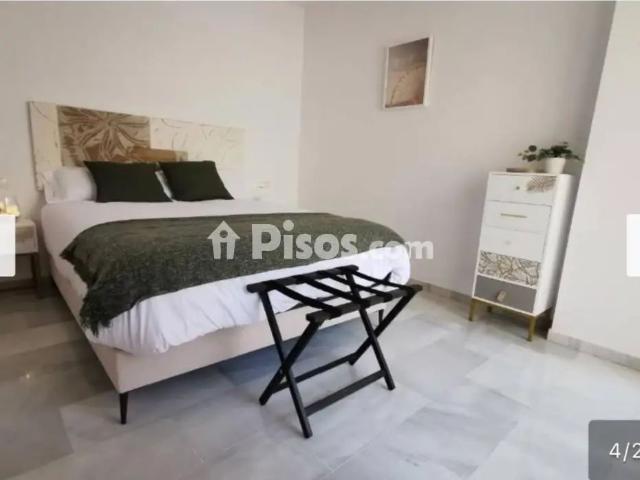 Piso en alquiler en Calle Océano, 6