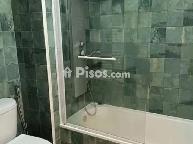 Piso en alquiler en Calle Avenida General Antero Rubin, 15