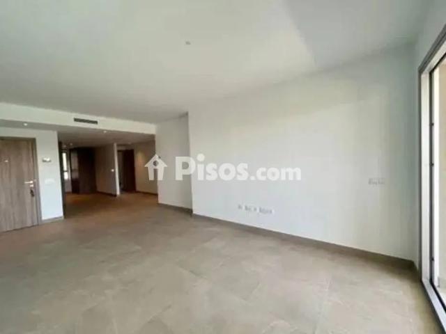 Piso en alquiler en Calle Avenida del Arte, 61