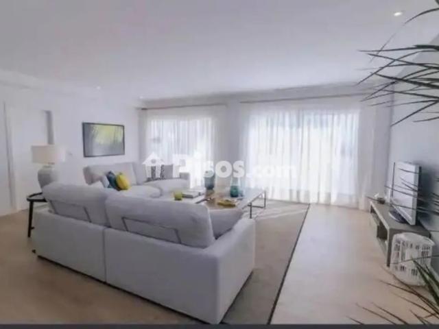 Piso en alquiler en Calle A 368, 21